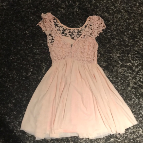 Xenia dress - Picture 2 of 3